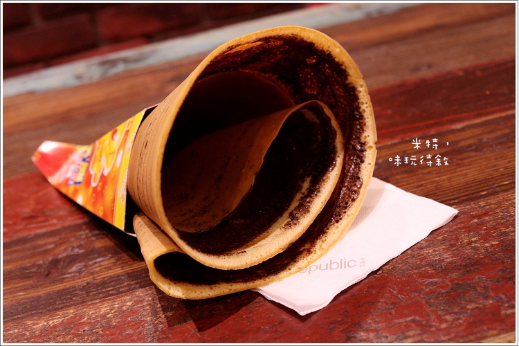 米特,味玩待敘|部落格 © MEAT76|2013-09-15-7 【台北中山大直|美食街】VIV CUP|可麗餅×芋包芋|大食代食神大選|捷運劍南路站|穿梭時空的復古懷舊與美食間的五感邂逅019.jpg 米特,味玩待敘|部落格 © MEAT76|2013-09-15-7 【台北中山大直|美食街】VIV CUP|可麗餅×芋包芋|大食代食神大選|捷運劍南路站|穿梭時空的復古懷舊與美食間的五感邂逅019.jpg