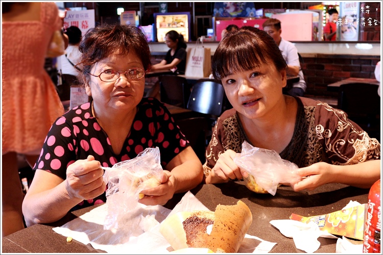 米特,味玩待敘|部落格 © MEAT76|2013-09-15-7 【台北中山大直|美食街】VIV CUP|可麗餅×芋包芋|大食代食神大選|捷運劍南路站|穿梭時空的復古懷舊與美食間的五感邂逅032.jpg 米特,味玩待敘|部落格 © MEAT76|2013-09-15-7 【台北中山大直|美食街】VIV CUP|可麗餅×芋包芋|大食代食神大選|捷運劍南路站|穿梭時空的復古懷舊與美食間的五感邂逅032.jpg