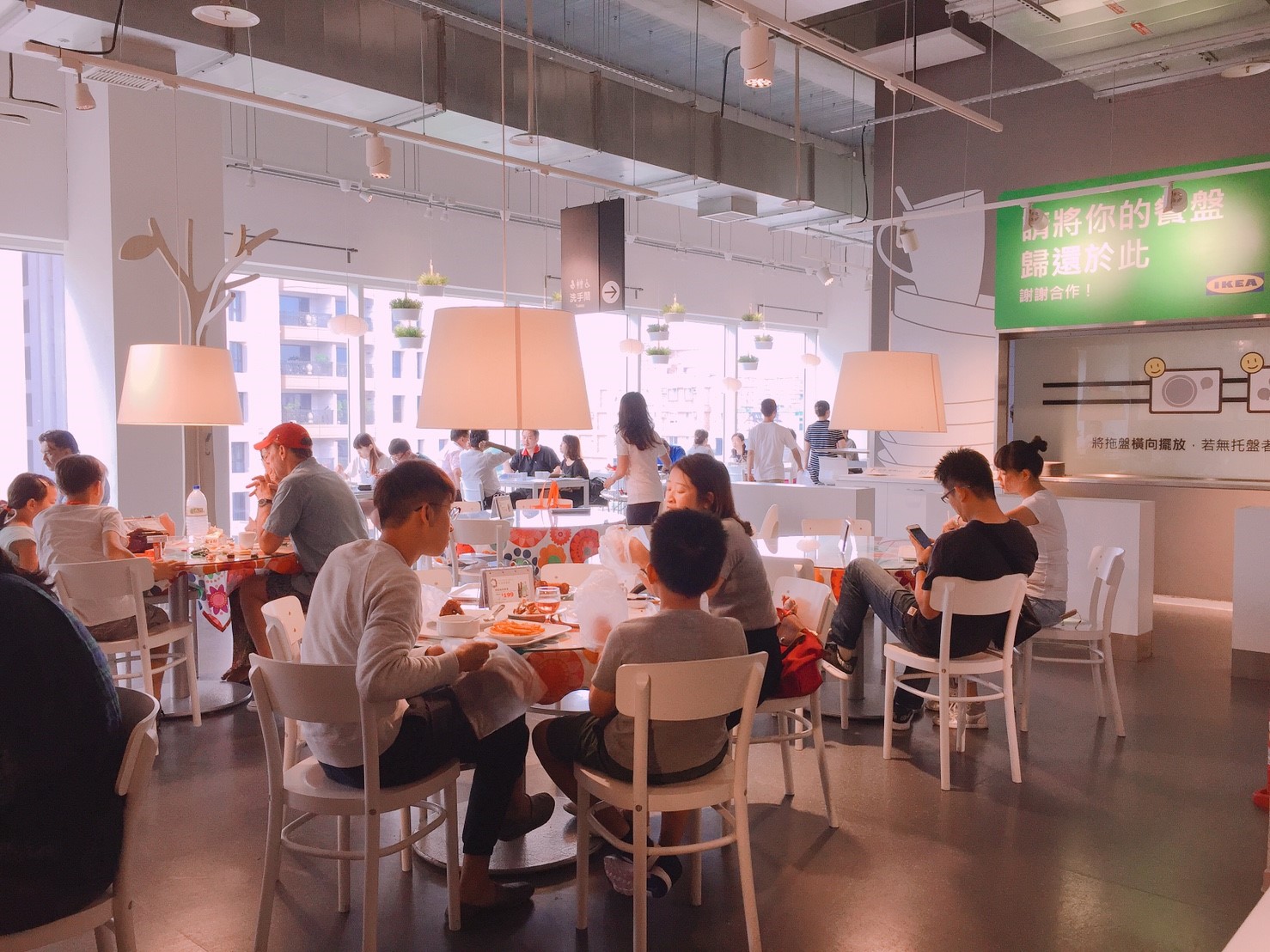 【台中】南屯區IKEA旗艦店 有吃有逛CP值超高 早午晚都有超值套餐 早來早吃到 晚來吃不到