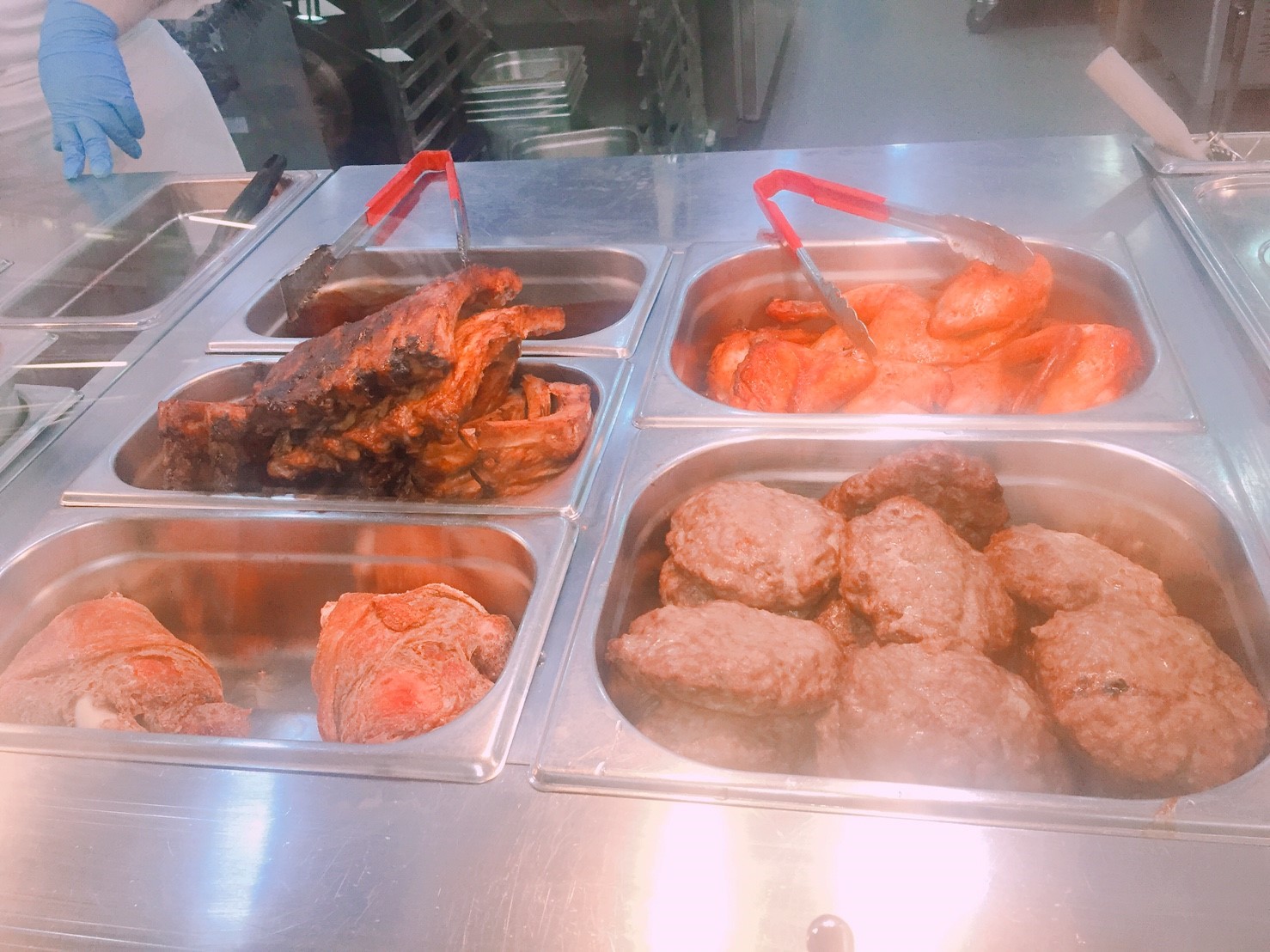 【台中】南屯區IKEA旗艦店 有吃有逛CP值超高 早午晚都有超值套餐 早來早吃到 晚來吃不到