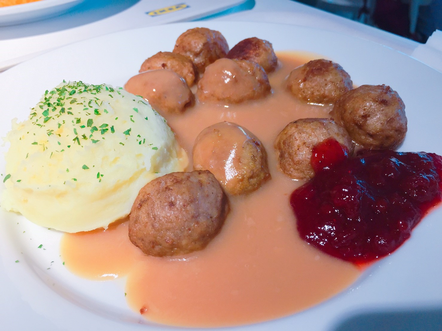 【台中】南屯區IKEA旗艦店 有吃有逛CP值超高 早午晚都有超值套餐 早來早吃到 晚來吃不到