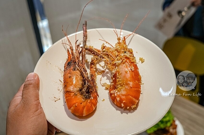 台中吃到飽推薦潮港城太陽百匯鮪魚生魚片養生湯牛排釜山海鮮季DSC02658-2.jpg