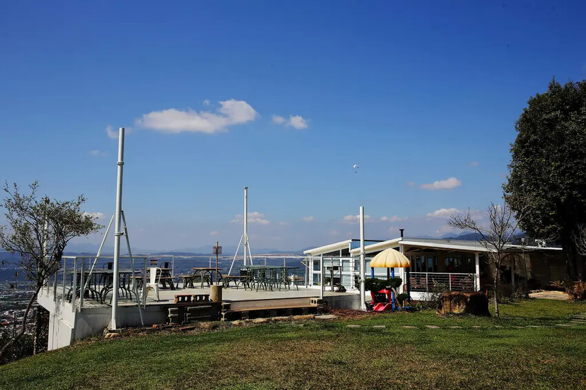 南投埔里超推薦景觀餐廳!虎嘯山嵐-厲害玻璃屋咖啡廳,山景第一 南投埔里超推薦景觀餐廳!虎嘯山嵐-厲害玻璃屋咖啡廳,山景第一