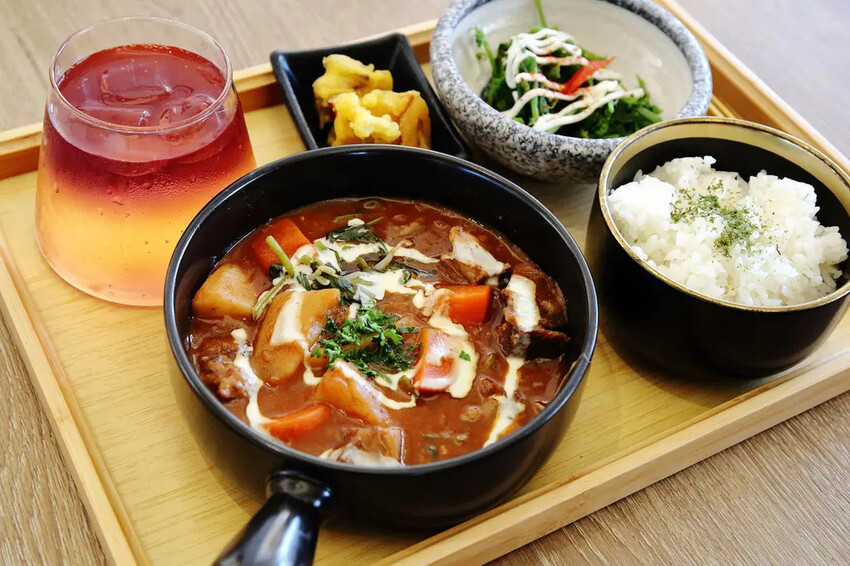 南投埔里超推薦景觀餐廳!虎嘯山嵐-厲害玻璃屋咖啡廳,山景第一 南投埔里超推薦景觀餐廳!虎嘯山嵐-厲害玻璃屋咖啡廳,山景第一