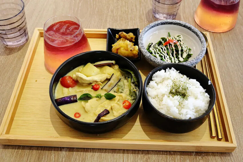 南投埔里超推薦景觀餐廳!虎嘯山嵐-厲害玻璃屋咖啡廳,山景第一 南投埔里超推薦景觀餐廳!虎嘯山嵐-厲害玻璃屋咖啡廳,山景第一