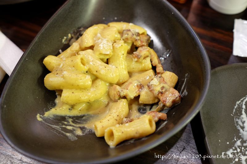 台北大安。PIAZZA皮耶薩個人披薩