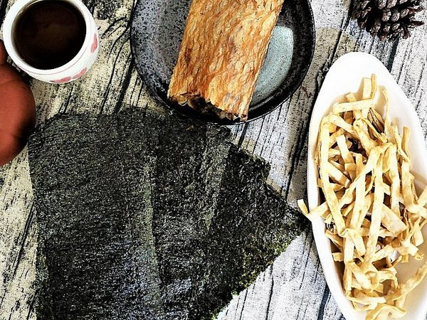 得倫食品:【團購零食】得倫食品 一片珍情 - 日式燒海苔、滷味片、魷魚片 / 宅在家必吃零食