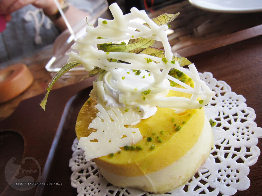 台北八里 | 水灣Bali景觀餐廳 ．人氣約會餐廳 / 來和峇里島約會吧 / 夜景餐廳 / 南洋料理