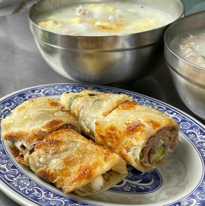 金門縣金城鎮【2024金門美食】推薦必吃金門18個美食、在地人都推薦的名產小吃、伴手禮必買攻略《早午餐、海鮮、美食餐廳