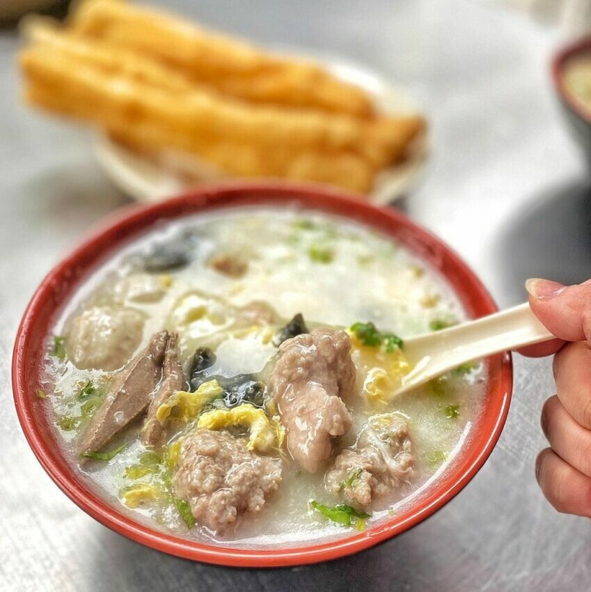 金門縣金城鎮【2024金門美食】推薦必吃金門18個美食、在地人都推薦的名產小吃、伴手禮必買攻略《早午餐、海鮮、美食餐廳