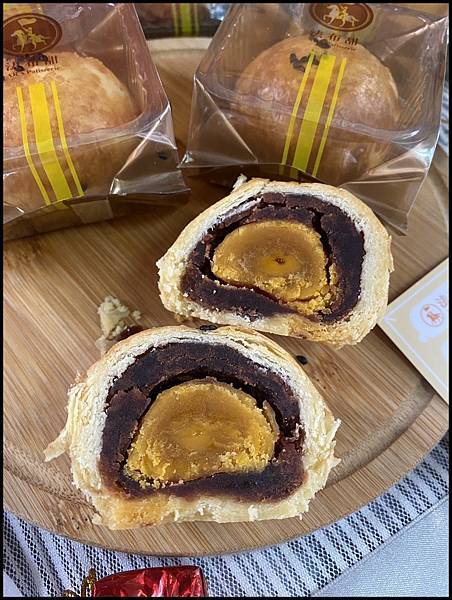 2025蛋黃酥分享【法布甜評價】中秋質感禮盒推薦|每年中秋都 2025蛋黃酥分享【法布甜評價】中秋質感禮盒推薦|每年中秋都