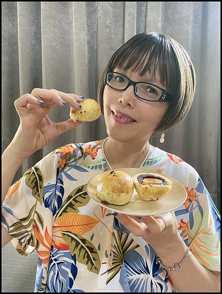 2025蛋黃酥分享【法布甜評價】中秋質感禮盒推薦|每年中秋都 2025蛋黃酥分享【法布甜評價】中秋質感禮盒推薦|每年中秋都