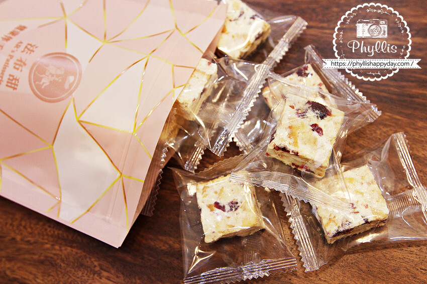 『法布甜』馬卡龍鳳梨酥|米其林指定伴手禮|台中人氣甜點推薦|超夯2024新年禮盒首選! - 相片中的菲莉絲