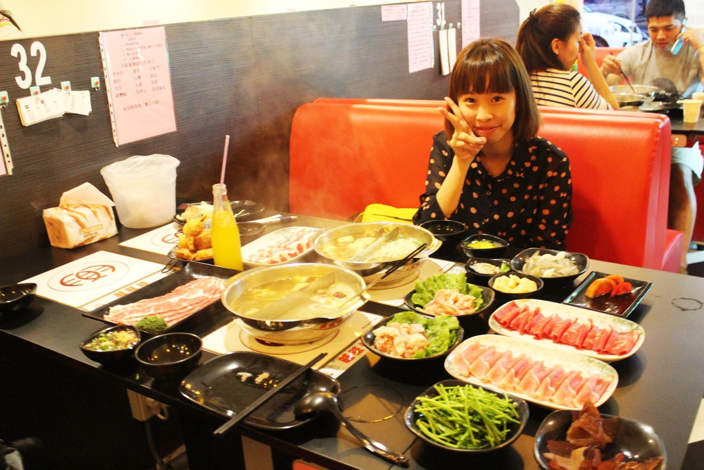 台中 璽多屋涮涮鍋 吃到飽  台中火鍋吃到飽