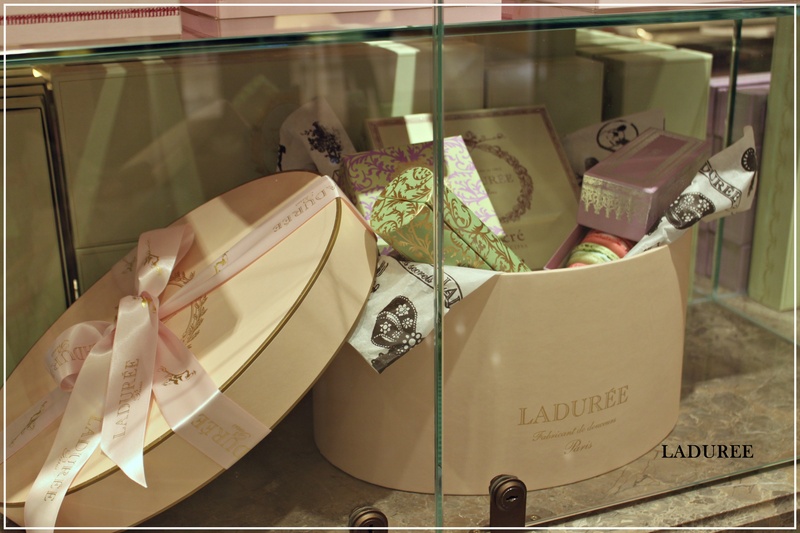 *少女熟女通殺馬卡龍-LADUREE