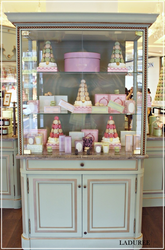 *少女熟女通殺馬卡龍-LADUREE