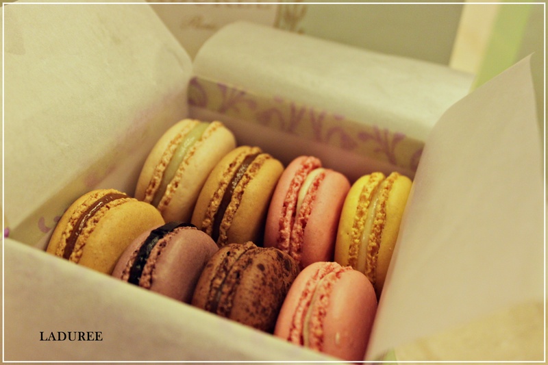 *少女熟女通殺馬卡龍-LADUREE