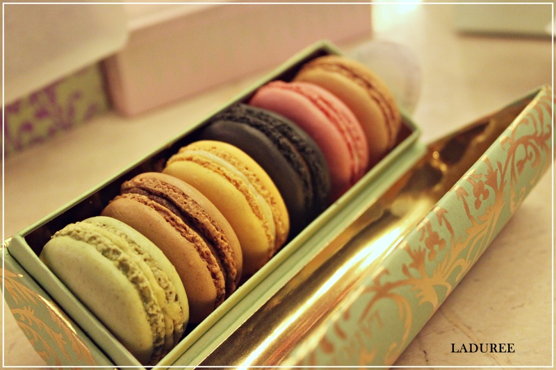 *少女熟女通殺馬卡龍-LADUREE