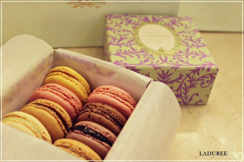 *少女熟女通殺馬卡龍-LADUREE