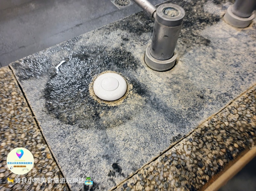 [遊]新北金山唯一碳酸氫鈉泉 泡湯賞山林美景 視野極佳的絕佳享受~ 八煙溫泉會館