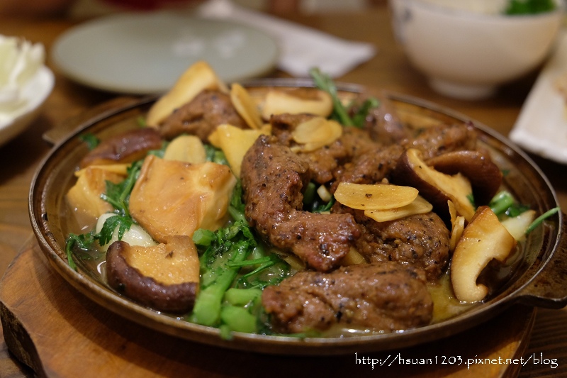 台中北屯。樂座爐端燒