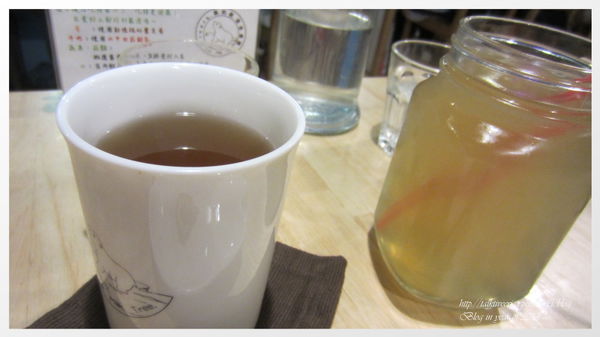 『呷』「捷運台北車站」☆ 蛋奶樹 ☆ 安心健康的素食義式料理