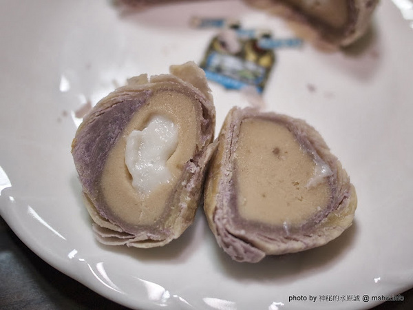 阿聰師芋頭酥糕餅(台中秋紅谷館)：【食記】台中西屯-阿聰師芋頭酥糕餅/台中秋紅谷館 : 微甜不膩的細緻口感,有八卦味道的大甲龍捲風!？