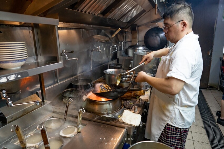 台北大安區美食｜波記茶餐廳~東區港式茶餐廳的經典！19年的老字號全新菜色搶先看、捷運忠孝敦化美食