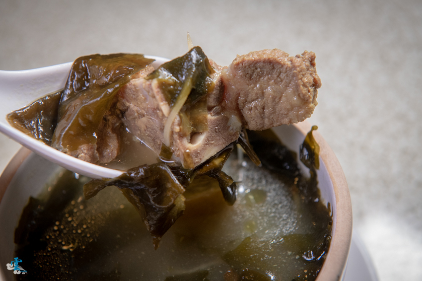 台北東區美食》波記茶餐廳 - 道地香港味道 超人氣平價港式料理 - 時空幻境 凌雲江海清