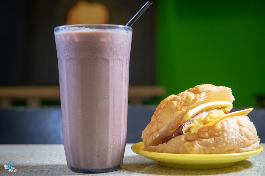 台北東區美食》波記茶餐廳 - 道地香港味道 超人氣平價港式料理 - 時空幻境 凌雲江海清