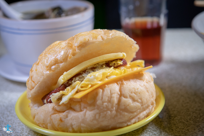 台北東區美食》波記茶餐廳 - 道地香港味道 超人氣平價港式料理 - 時空幻境 凌雲江海清