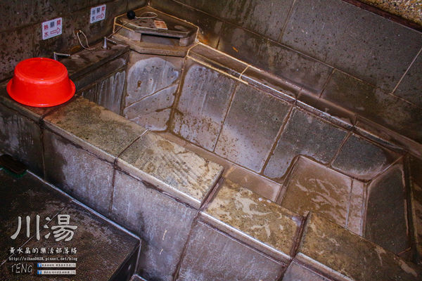 川湯溫泉會館(紗帽山)|台北市/北投區(紗帽山大眾露天湯池，富饒日本味老字號溫泉會館)