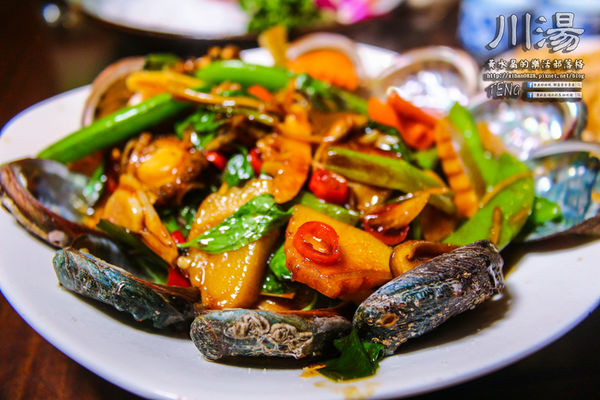 川湯溫泉會館(紗帽山)|台北市/北投區(紗帽山大眾露天湯池，富饒日本味老字號溫泉會館)