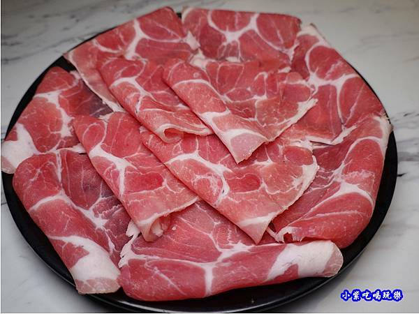 丹麥梅花豬-連進酸菜白肉鍋吃到飽 (1).jpg