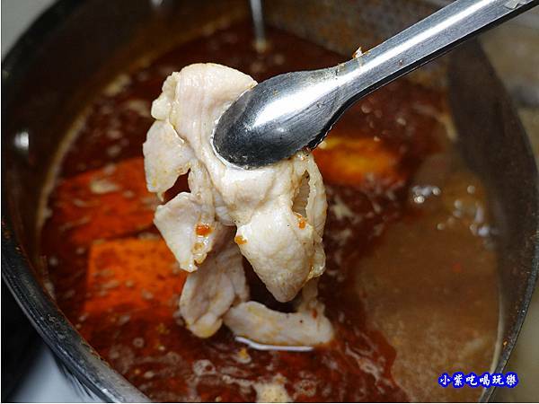 精選雞肉片-連進酸菜白肉鍋吃到飽 (2).jpg