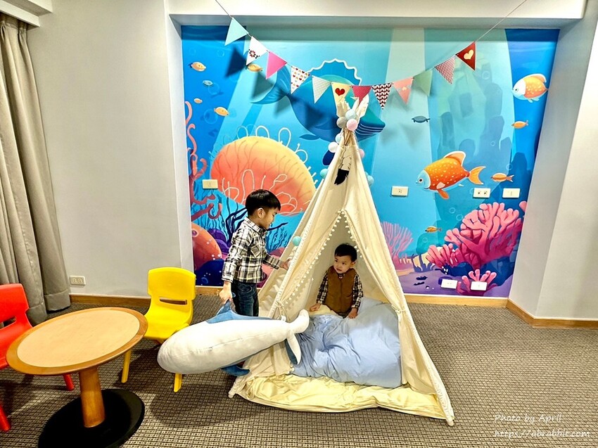 新北市萬里區福泰翡翠灣渡假飯店-走路就能到沙灘的親子飯店