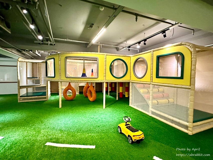 新北市萬里區福泰翡翠灣渡假飯店-走路就能到沙灘的親子飯店