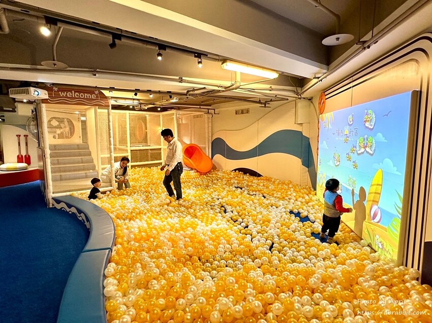 新北市萬里區福泰翡翠灣渡假飯店-走路就能到沙灘的親子飯店