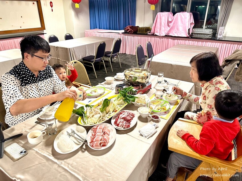 新北市萬里區福泰翡翠灣渡假飯店-走路就能到沙灘的親子飯店