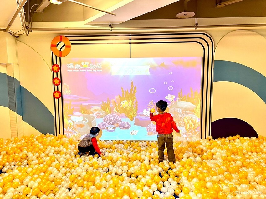 新北市萬里區福泰翡翠灣渡假飯店-走路就能到沙灘的親子飯店