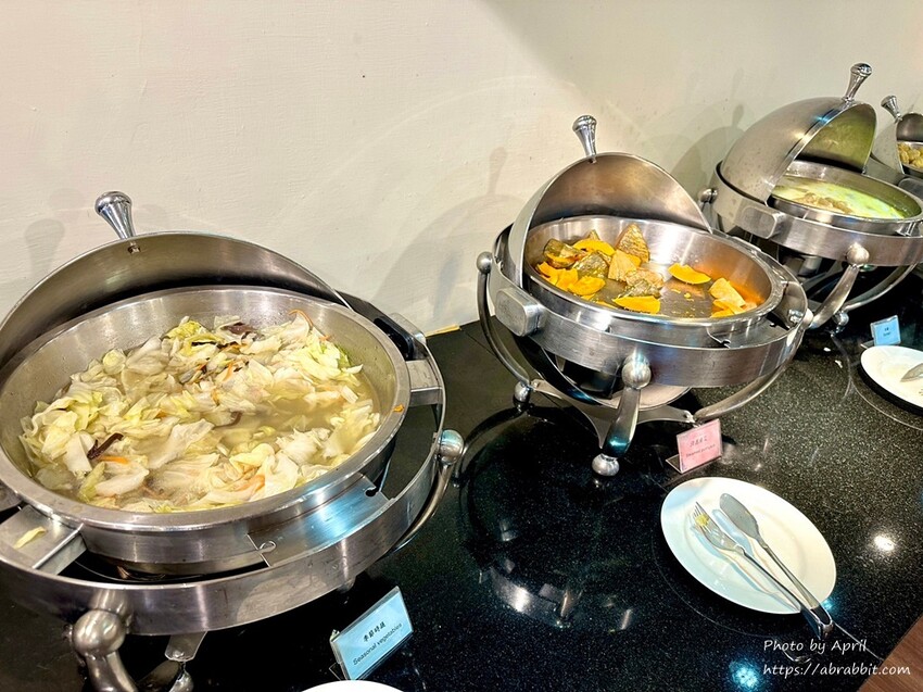 新北市萬里區福泰翡翠灣渡假飯店-走路就能到沙灘的親子飯店