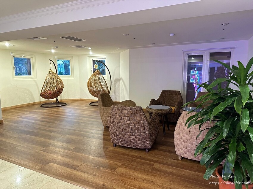 新北市萬里區福泰翡翠灣渡假飯店-走路就能到沙灘的親子飯店