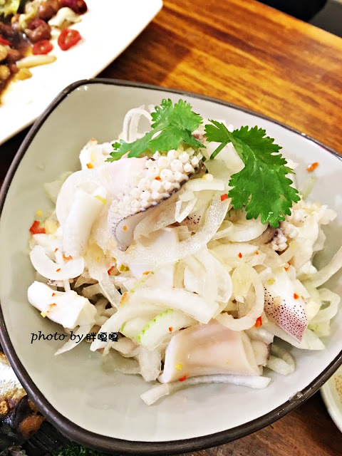 【台中 西區】自立商店)))不是雜貨店，那葫蘆裡賣的是什麼呢!?也是宵夜場+1