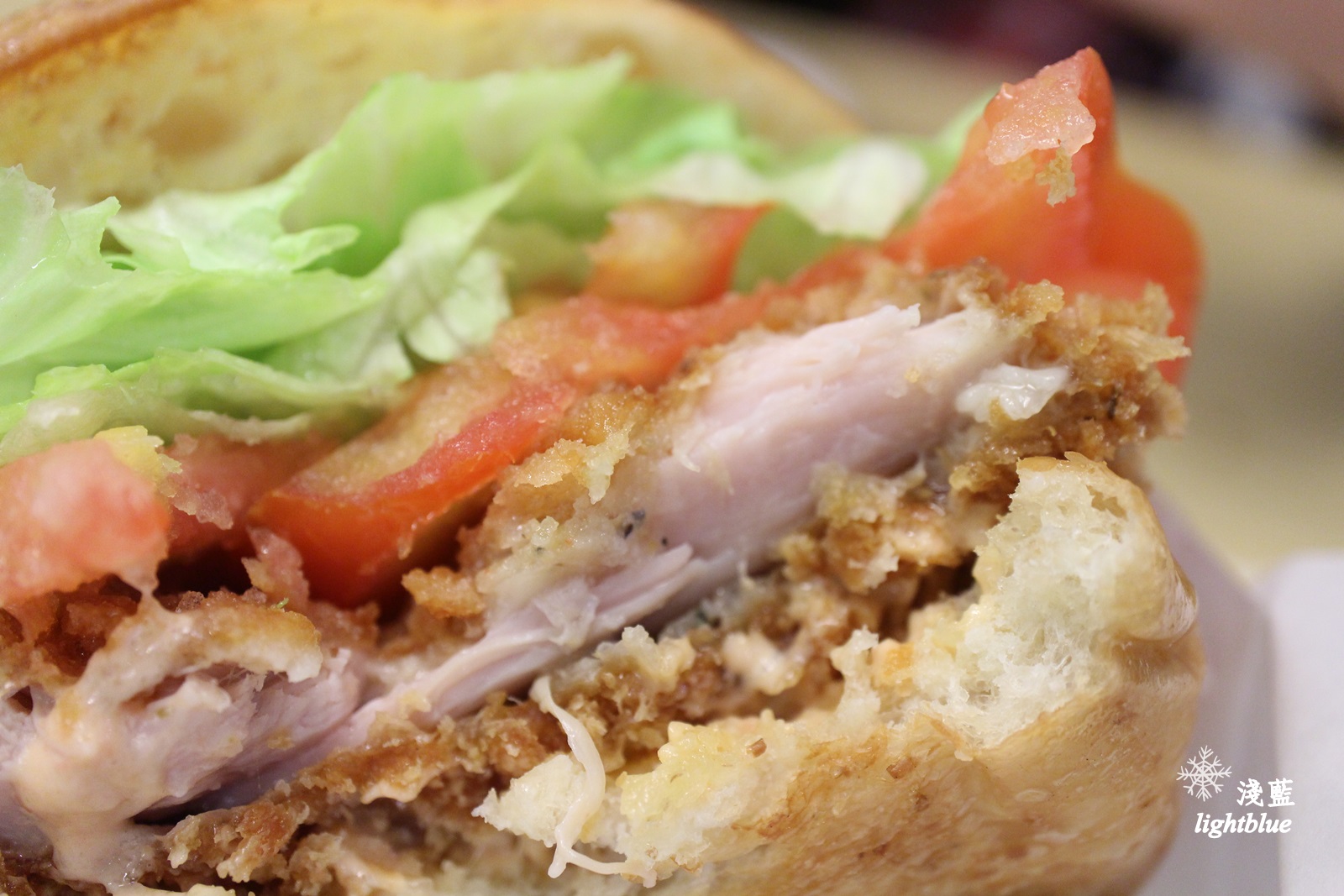 嘉義美食:淺藍 × 樂檸漢堡~稱霸嘉義的連鎖美味漢堡