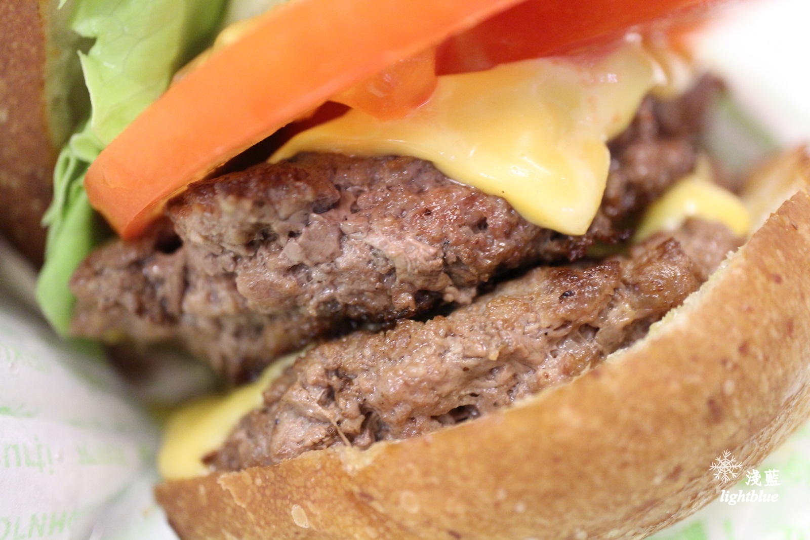 嘉義美食:淺藍 × 樂檸漢堡~稱霸嘉義的連鎖美味漢堡