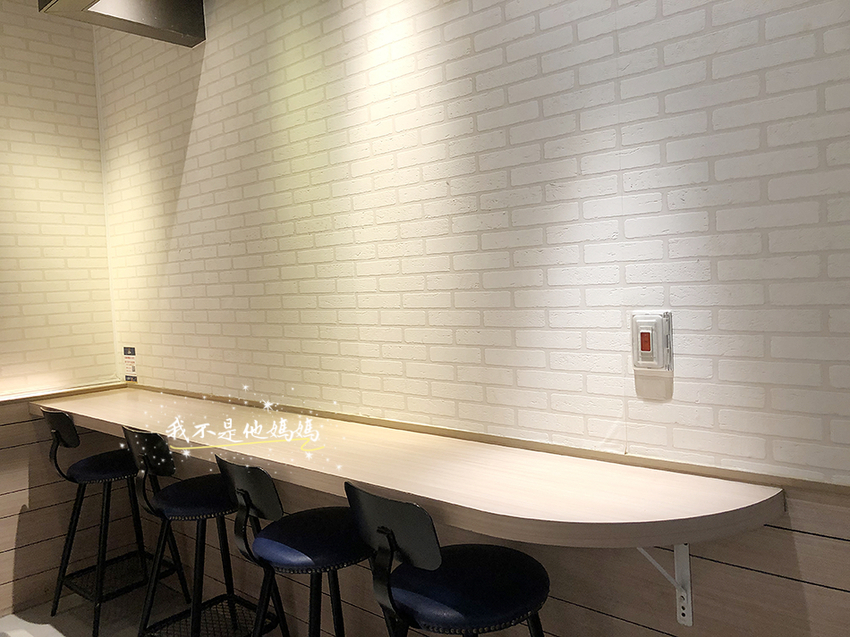 台北車站美式餐廳,台北火車站美式餐廳,北車美式餐廳,京站速食餐廳,21PLUS,北車餐券,美食餐券 北車,美食餐券 京站,團購餐券,烤雞外送