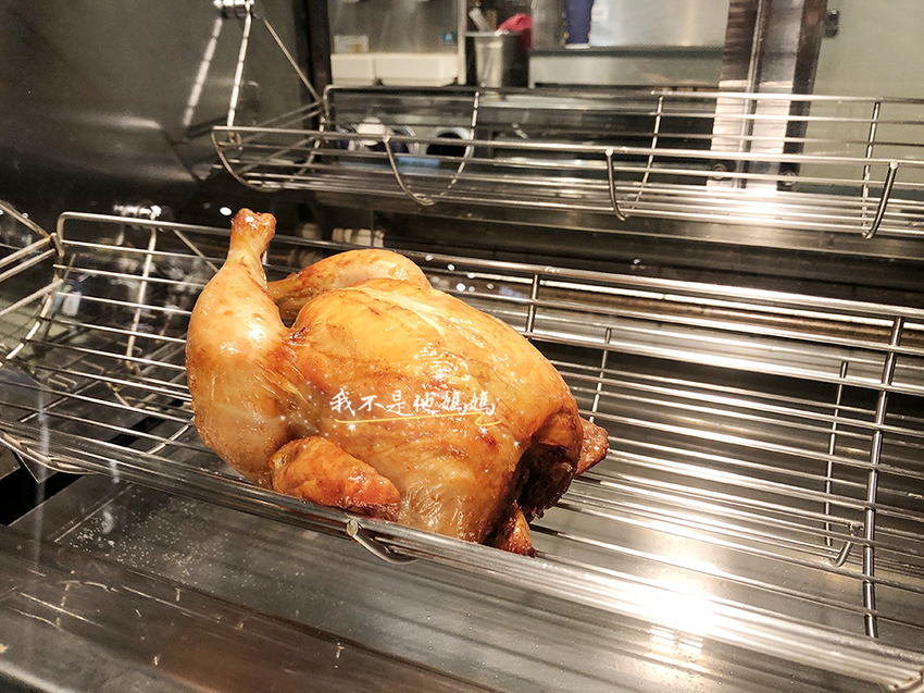 烤雞熊貓,烤雞foodpand,21世紀風味館,pec21c,21風味館,手扒雞外送,Qqsquare,京站看電影,京站威秀美食街,京站威秀美食街
