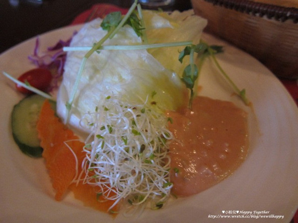 Frank's Texas BBQ邊界驛站：├食記┤哇～比臉蛋大的牛排光看就飽了！果然名不虛傳ｉｎ邊界驛站