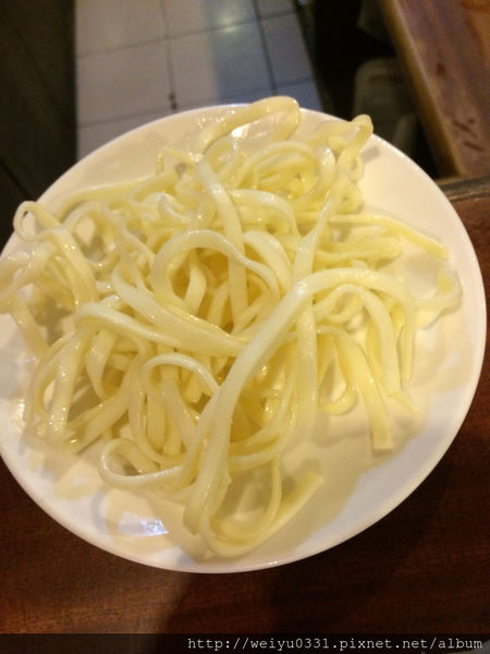 東區忠孝敦化小火鍋、延吉街巷弄人氣美食－《陶浣紗平價健康小火鍋》