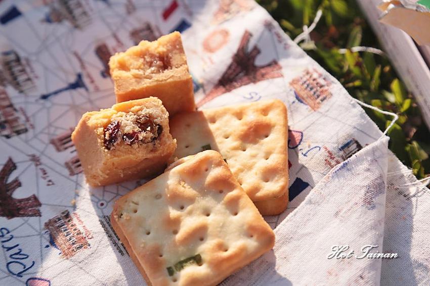 【台南】台南超有創意的夏威夷豆塔，竟然把牛軋糖給包進去了：愛豆屋洋菓子工坊 - 熱血玩台南。跳躍新世界